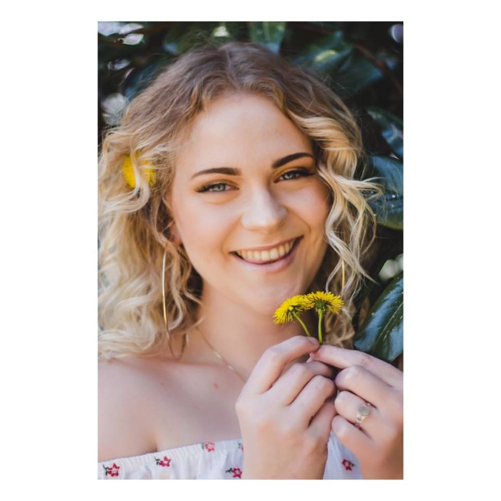 Meet your Posher, Jade